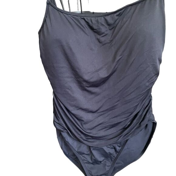 La Blanca Black Island Goddess Front Ruching One Piece Swimsuit Womens Size 12 - Picture 5 of 11